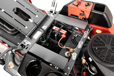 Traktorek Cedrus ZERO-SKRĘT C-TRAC-Z107 Loncin LC2P77F V-TWIN deck 107cm