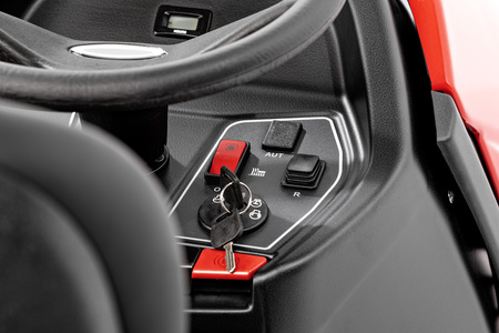 Traktorek Cedrus Challenge MJ 102/22H B&S Intek 7220EXi NOWA MASKA