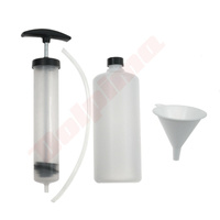 ZESTAW DO ODSYSANIA OLEJU 1L strzykawka